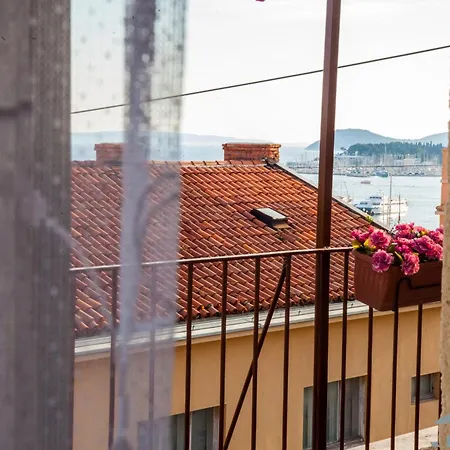 Janjis Appartement